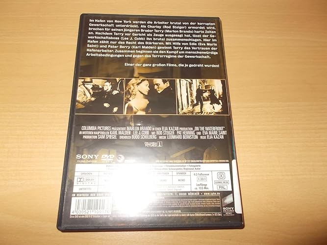 Amazon.co.jp: 波止場 コレクターズ・エディション [DVD] : マーロン
