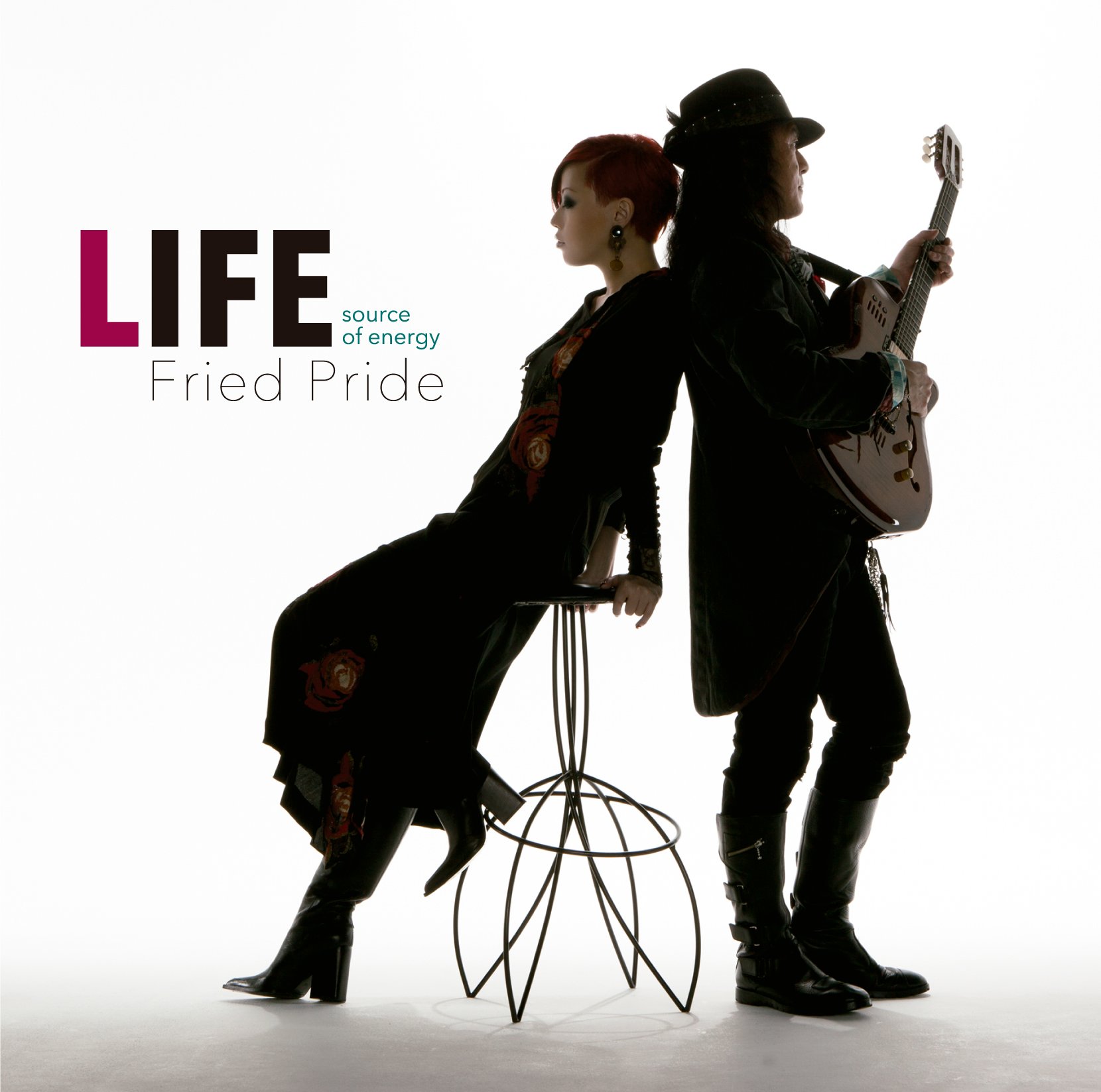 フライド・プライド／アルバム『ＬＩＦＥ～ｓｏｕｒｃｅ　ｏｆ　ｅｎｅｒｇｙ』 Life-Source of Energy : Amazon.fr: CD et Vinyles}