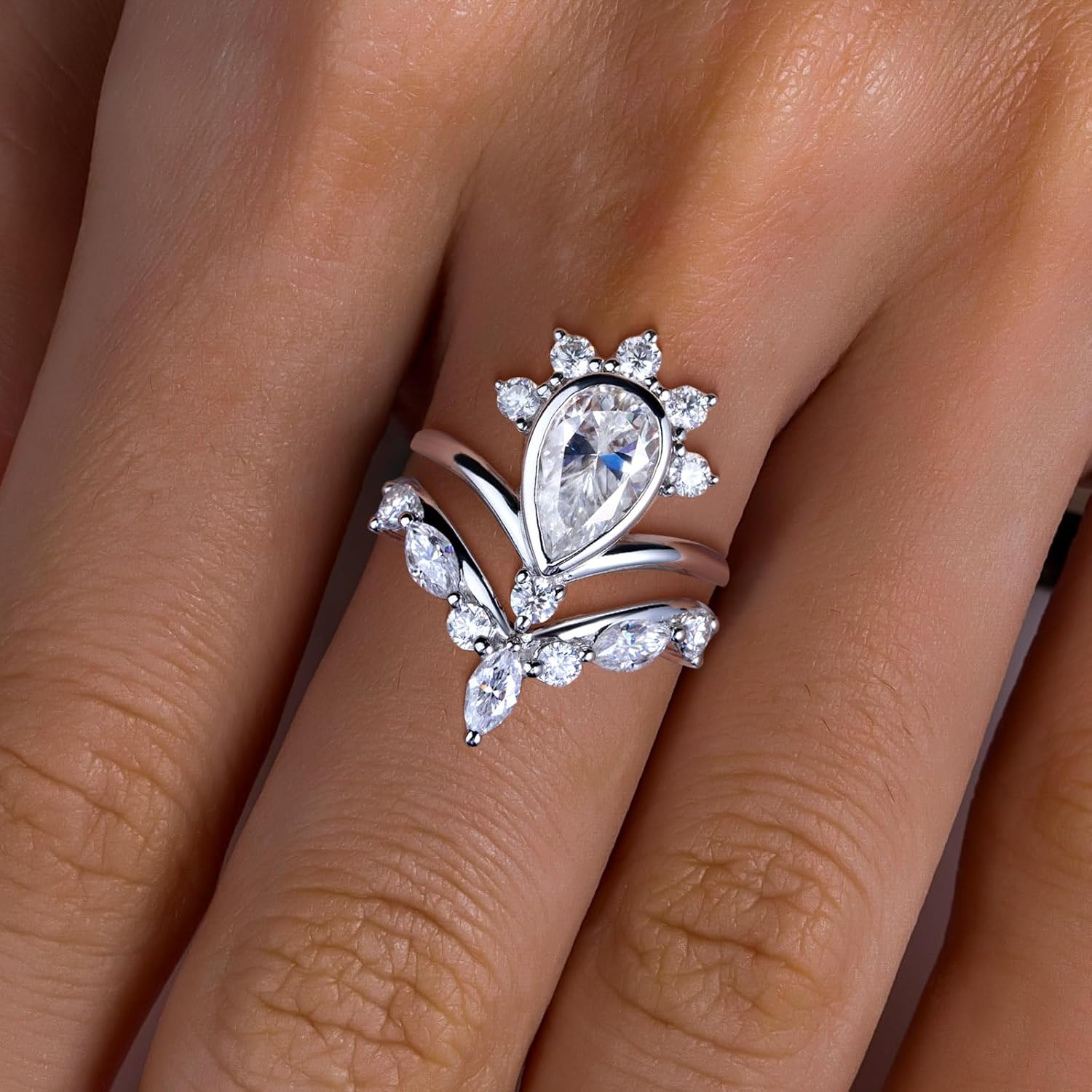 Moissanite Wedding Ring Bridal Set for Women 925 Sterling Silver with 18K White Gold Plated D Color VVS1 Clarity Travel Moissanite Engagement Rings Promise Rings with Certificate