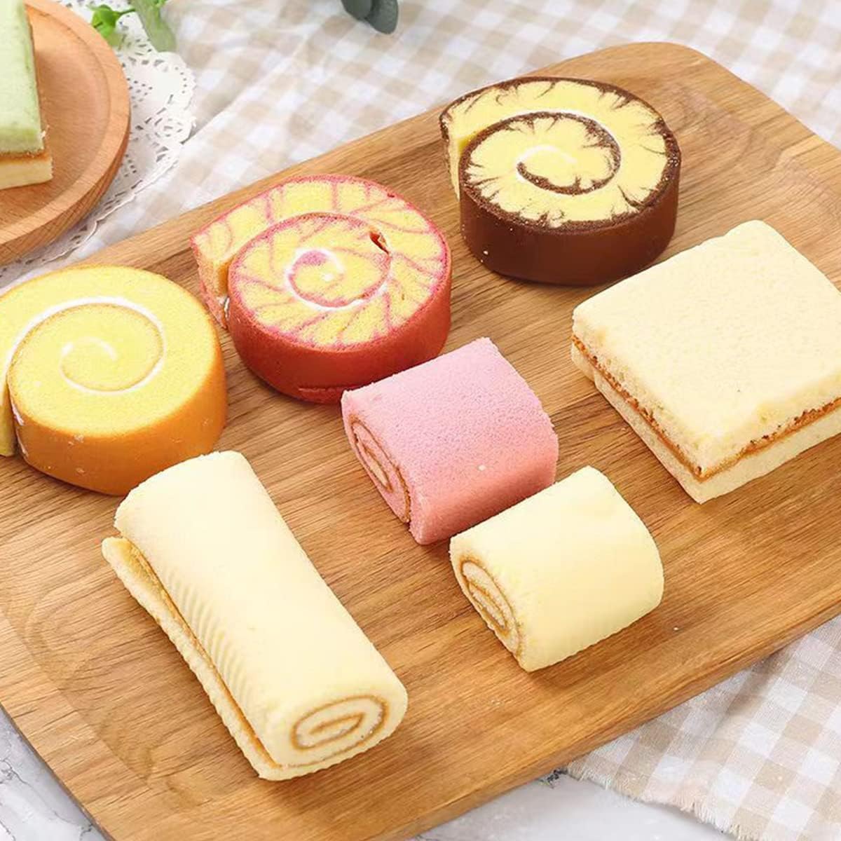 Silicone Swiss Roll Cake Mat - 2Pcs Silicone Baking Mat, Jelly Roll Pan, Non-Stick Silicone Mat with Lip, Easy to Clean Silicone Pastry Mat, Great for Swiss Roll, Pastry, Jelly, Cookies (Red)