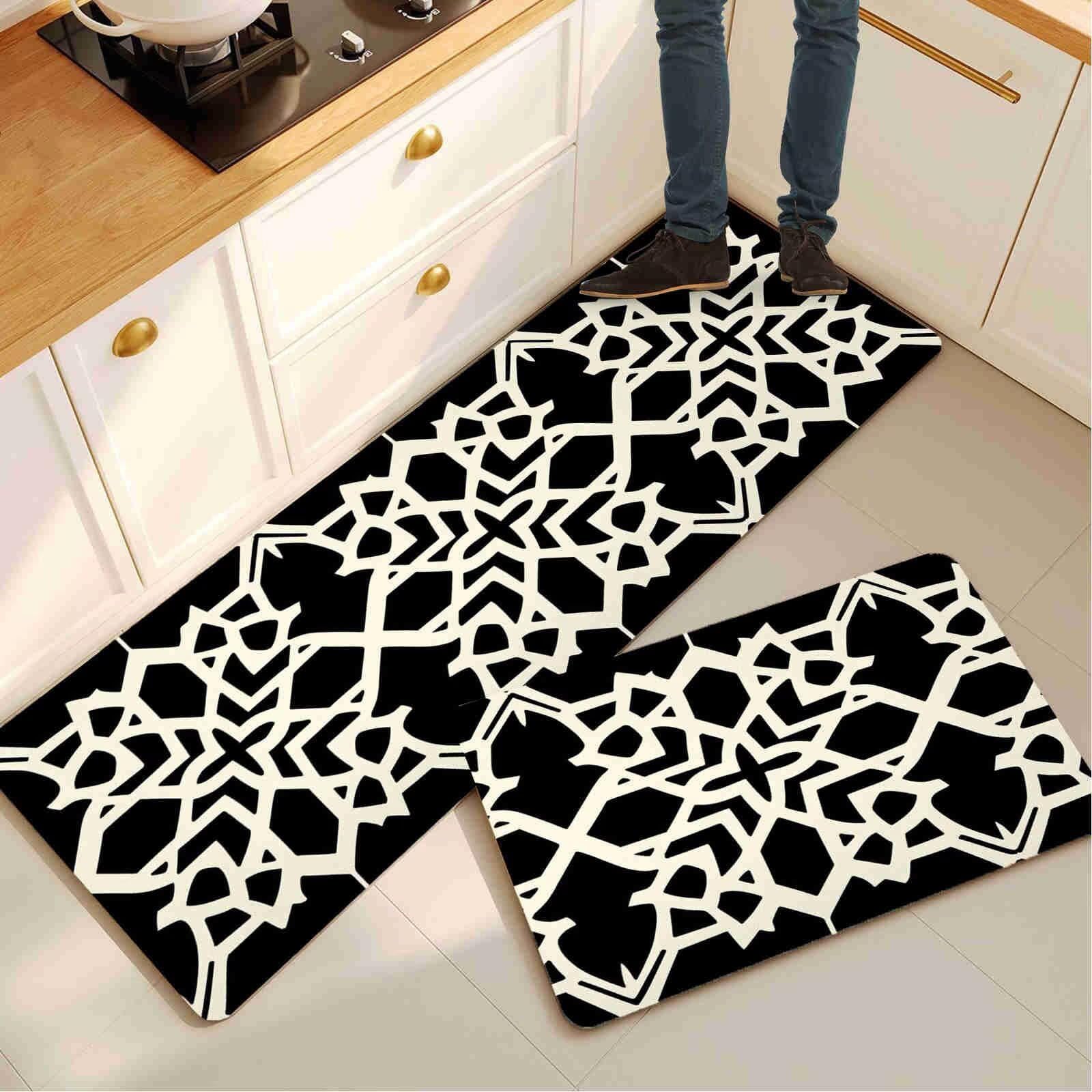 Tapis de cuisine devant évier lavable pour une maison propre et une décoration moderne