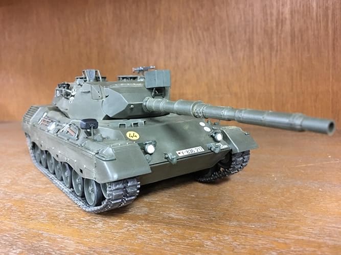 Amazon | タミヤ 1/35 ミリタリーミニチュアシリーズ No.112 西ドイツ