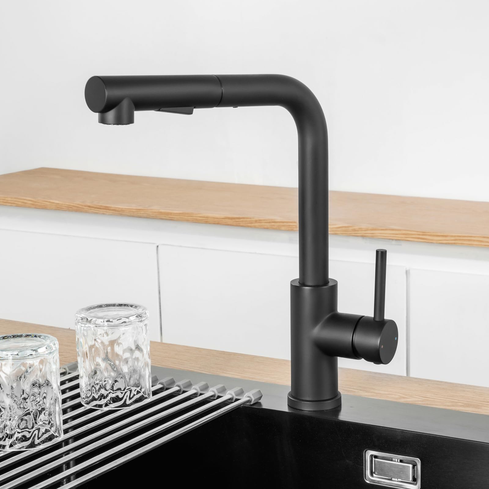 Waschbecken Küche Schwarz 70x46 cm Set, Armatur für 80 cm Unterschrank | Abtropfkorb, Quarzkomposit, 12 mm Bodendicke zur Geräuschreduzierung, Geruchsverschluss, Ausschnittsmaß 68 x 44 cm