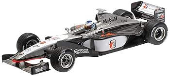 【ミニチャンプス　マクラーレン　メルセデス　MP4-18 2003年1/18】 ミニチャンプス マクラーレン メルセデス MP4-18 2003年1/18