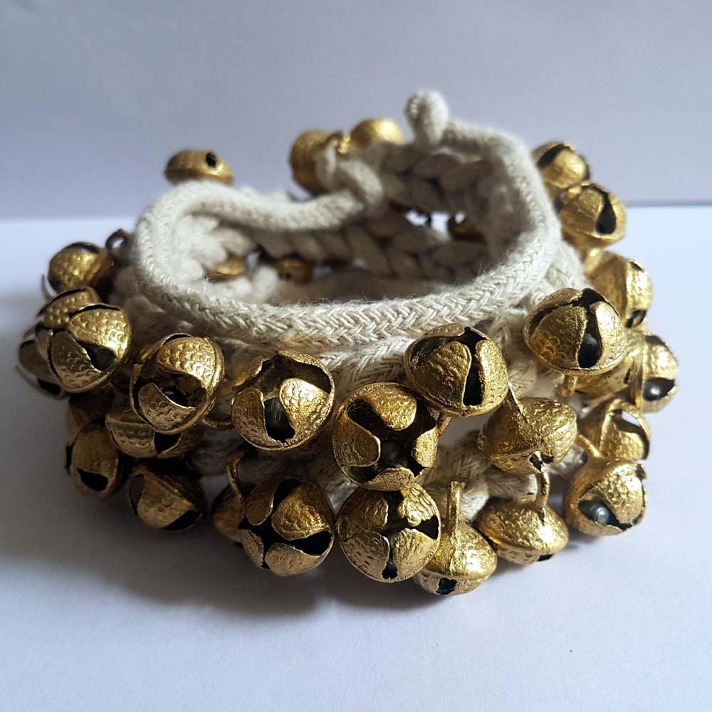 SHREYAS LARGE SIZE KATHAK GHUNGROO 100 + 100 NO-16 LARGE SIZE BELLS BEST QUALITY TIED WITH COTTON CORD INDIAN CLASSICAL DANCERS ANKLET