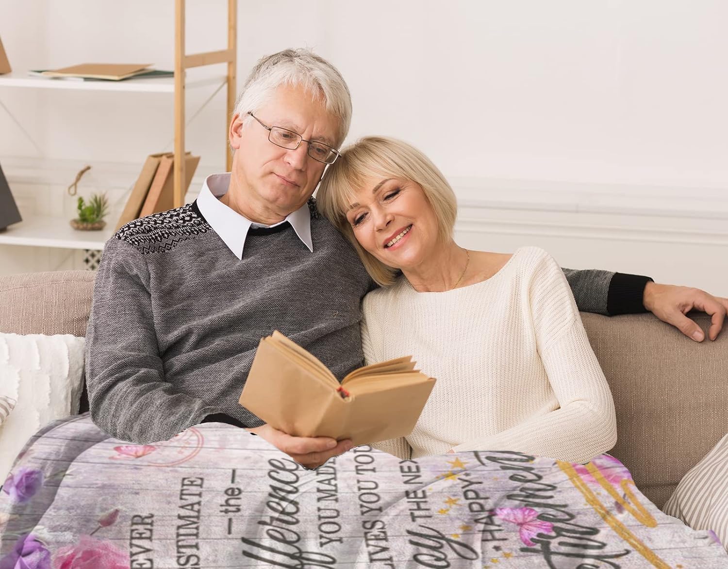 Retirement Gifts for Women 2025, Happy Retirement Blanket for Woman Nurses Teachers, Farewell Gifts for Coworkers Boss, Funny Retired Throw Blankets 60"×50" - Image 4