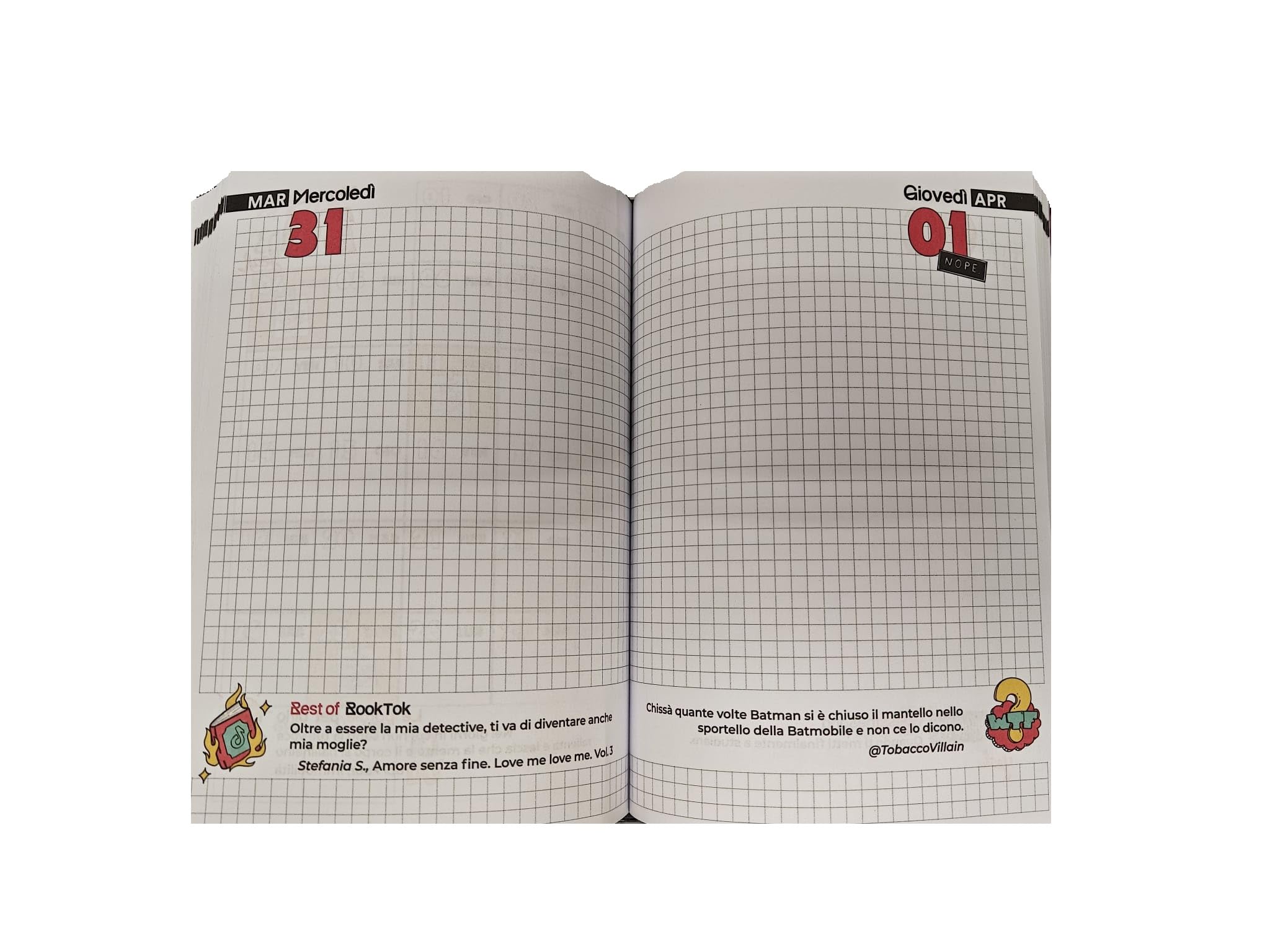 Diario Scuola Smemoranda 2027 Nero Agenda 16 Mesi Datata 15x11 cm + Omaggio Penna Colorata e Portachiavi