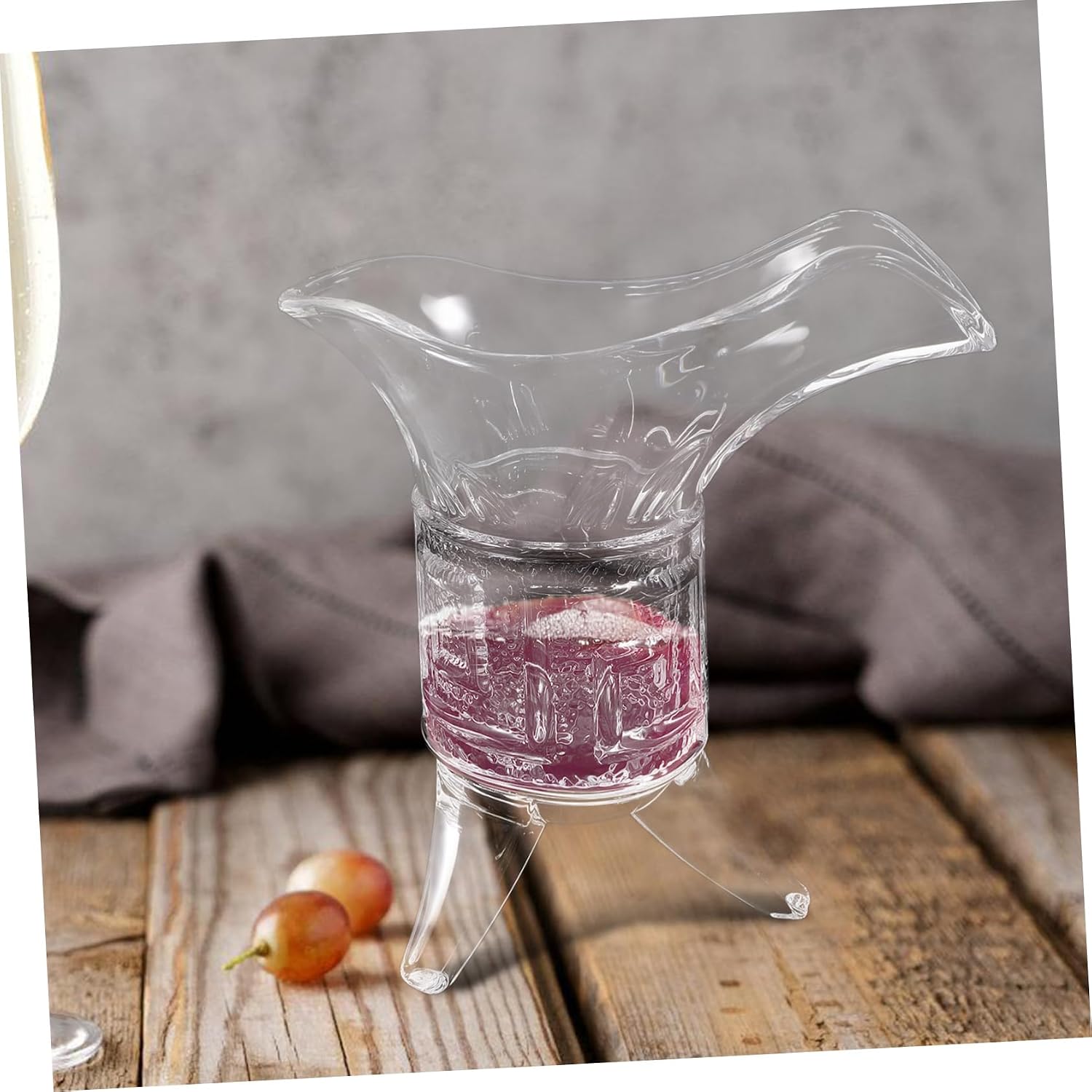 PRETYZOOM 1Pc Retro Tripod Whiskey Shot Glass Elegant Chinese Glass Cup for Parties and Unique Ideas image 5