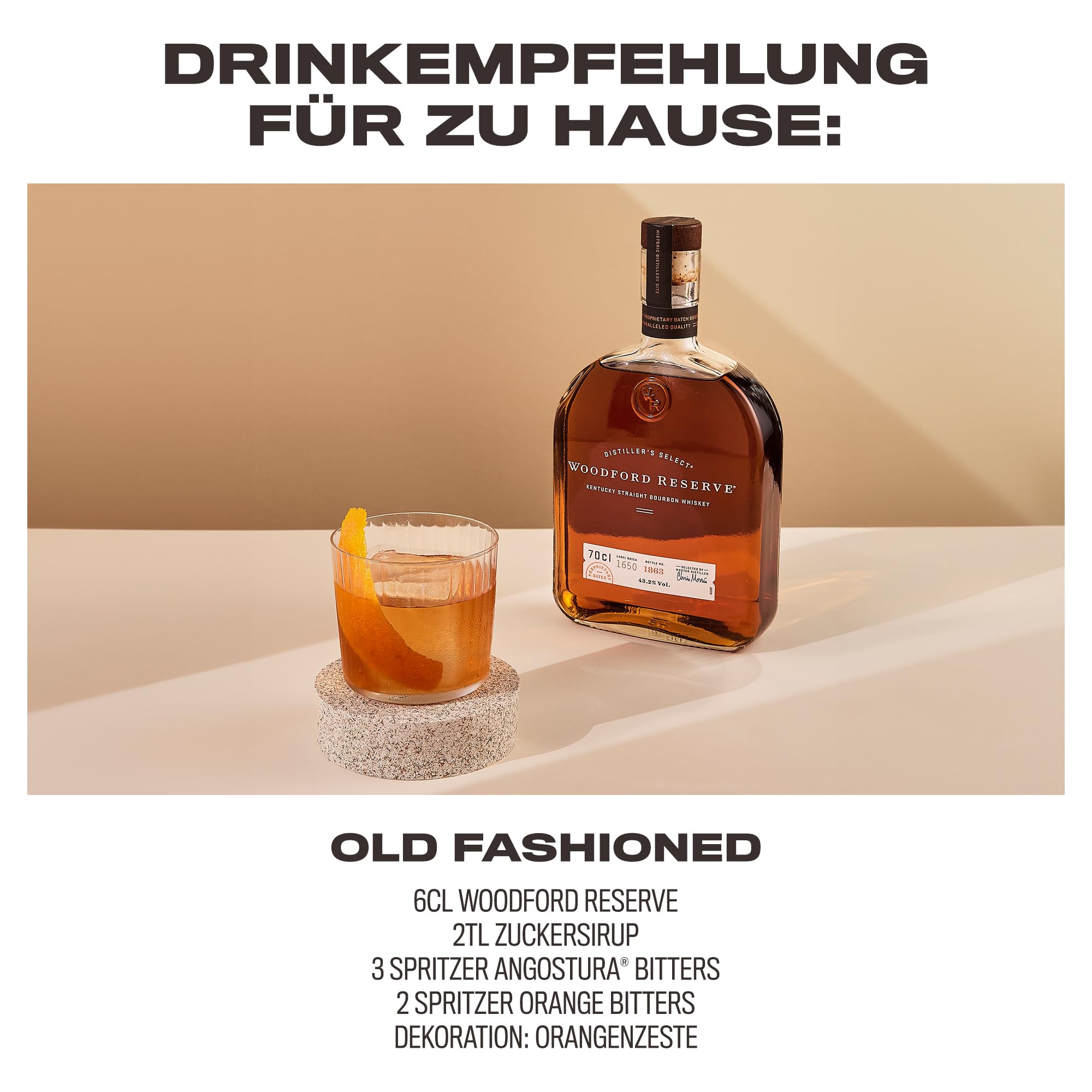 Woodford Reserve Bourbon Whiskey - Ein hochwertiges Geschenk - Perfekt ausgewogen mit würzigen und süßen Noten von Früchten und Vanille - 0.7L/43.2% Vol.