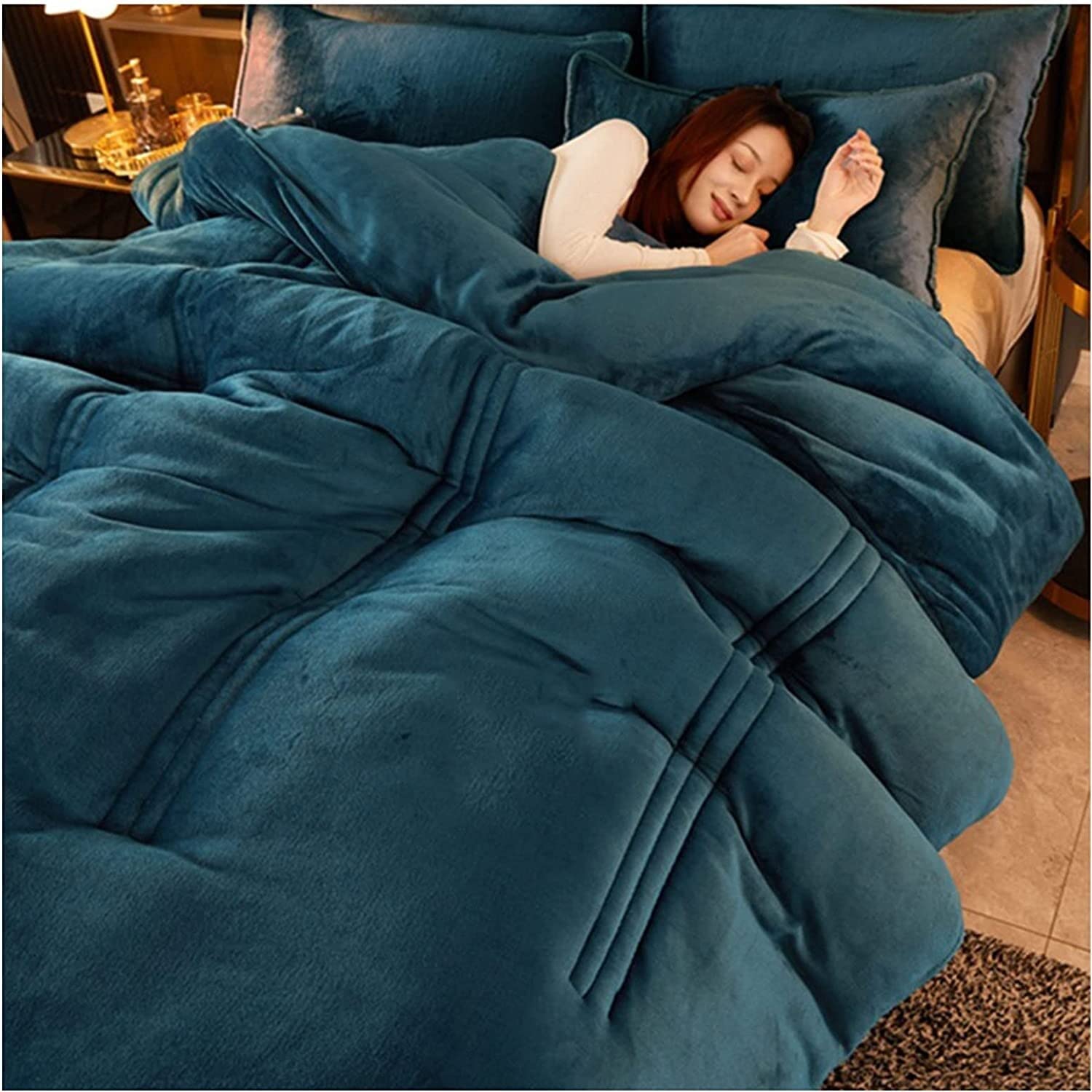 Super Warm Lamb Quilt Winter Blanket,Double-Sided Thicken Velvet Comforter Core,Premium Reversible Fleece Soft Bed Blanket for Home Bedroom(Blue,180x220cm(4KG))