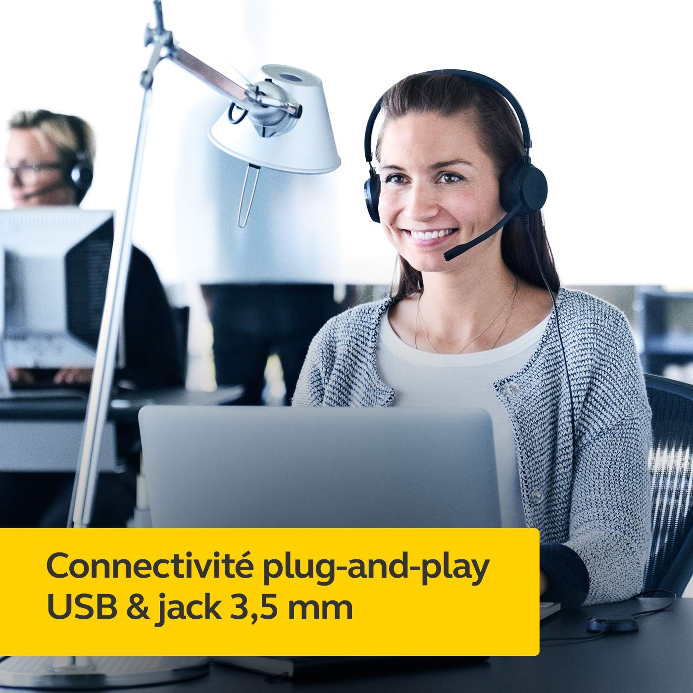 Jabra Evolve 30 MS Casque Stereo - Casque certifié Microsoft VoIP Softphone avec annulation passive du bruit - Câble USB avec contrôleur - Noir