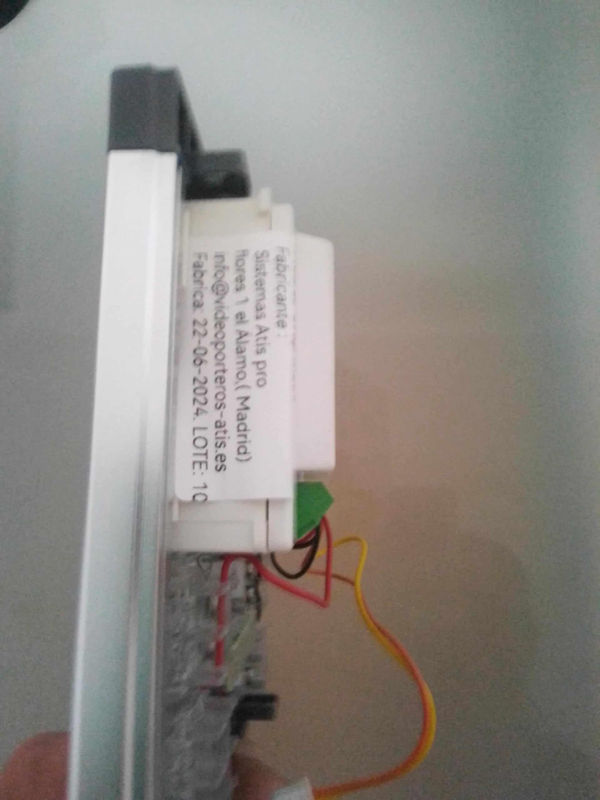 Portero Automático con Sistema de analogico 4+n, para comunidades Completo :Placa Calle,telefonillos Caja de empotrar y Fuente de alimentacion. gran calidad de fabricacion (4D viviendas)