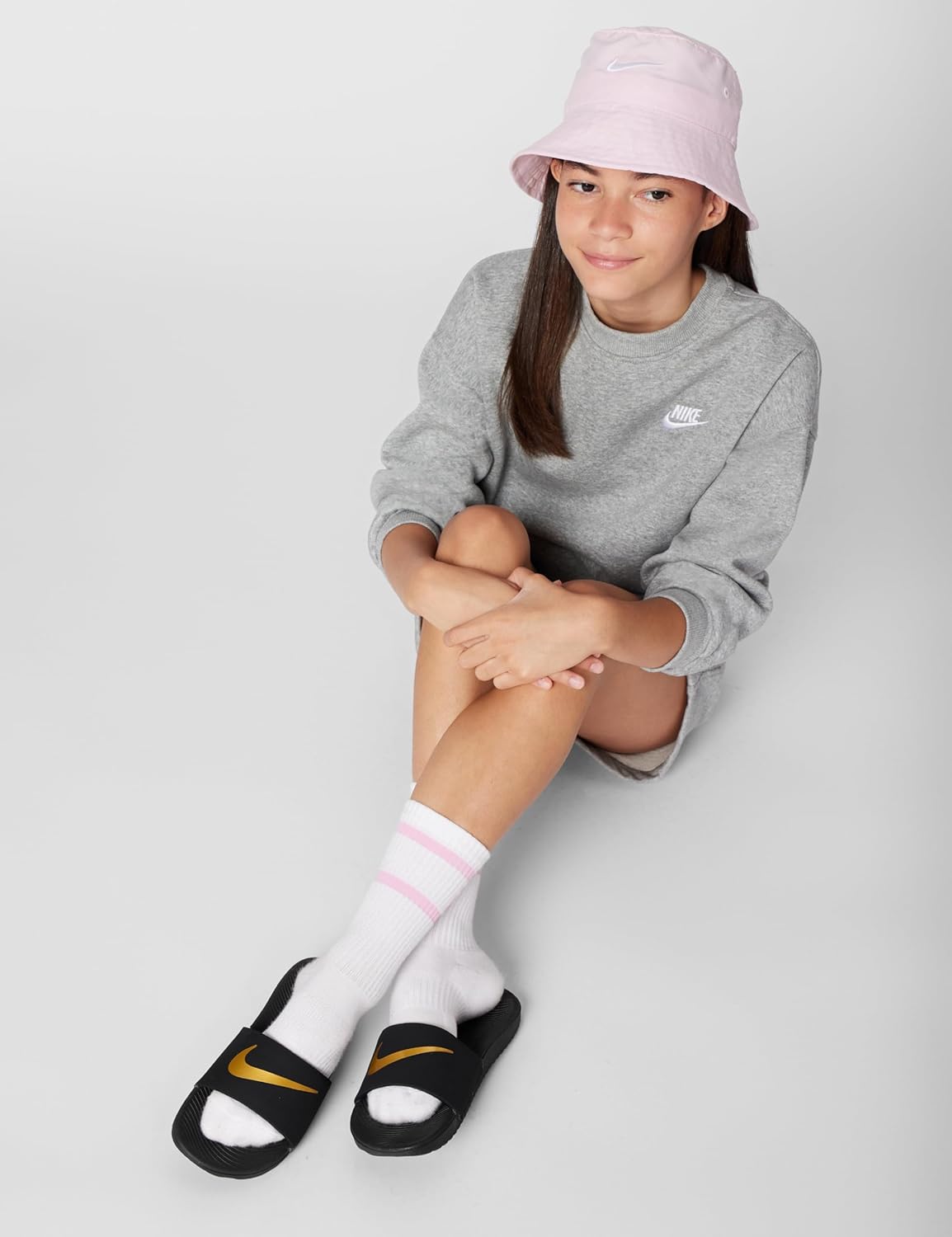 Nike Slides Boys Wearing Nike Socks Buy Nike White Crew Everyday