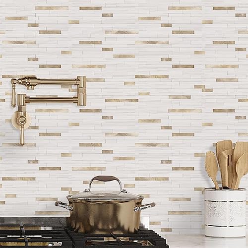 Vista 31 de STICKGOO 20 hojas de azulejos autoadhesivos para salpicaduras para cocina y baño, aspecto de arenisca blanca, PVC, mezcla de metal dorado, azulejos
