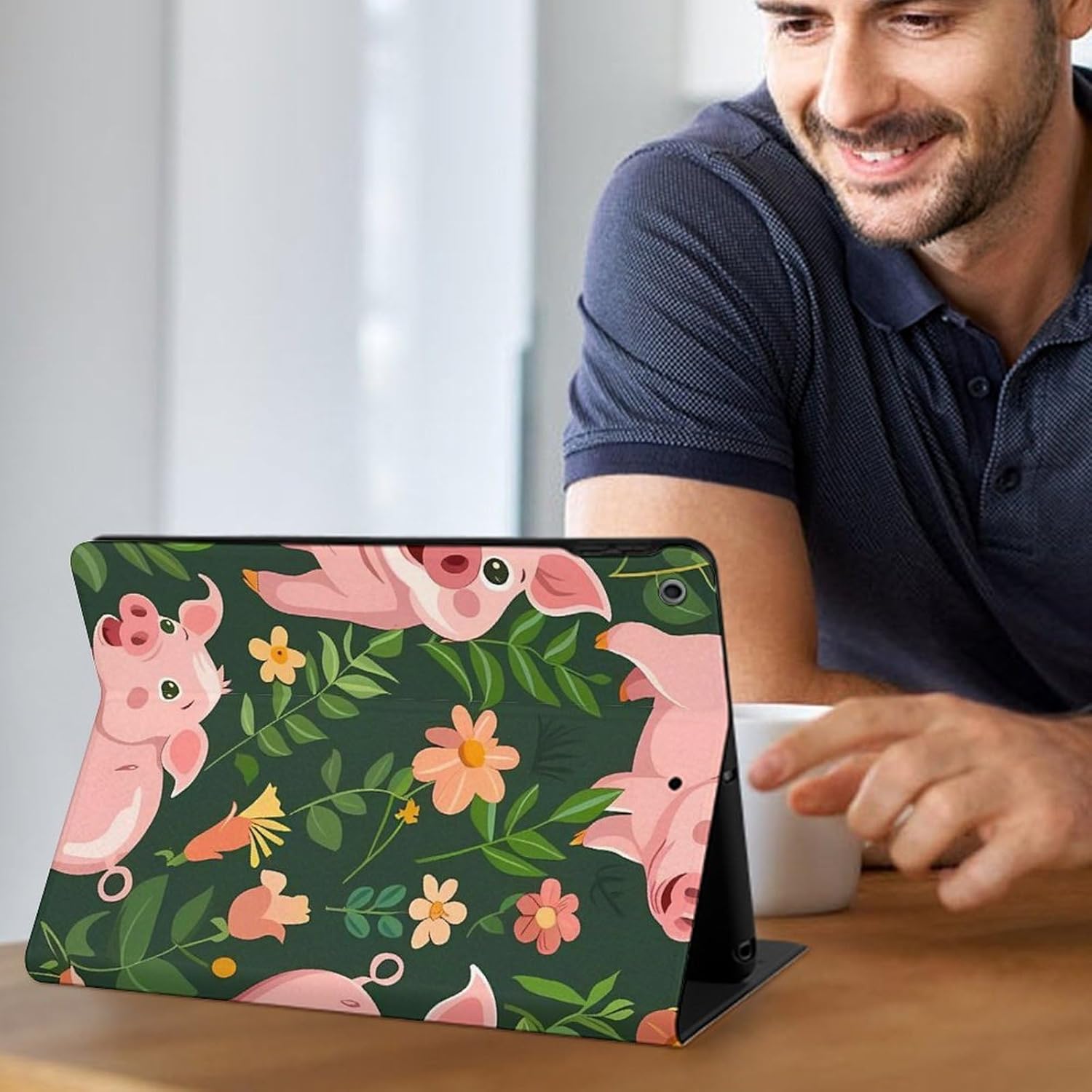 Cute Pigs with Herbs Printed Case Trifold Stand Protective Cover Compatible with ipad 2019/2020/2021(10.2in)