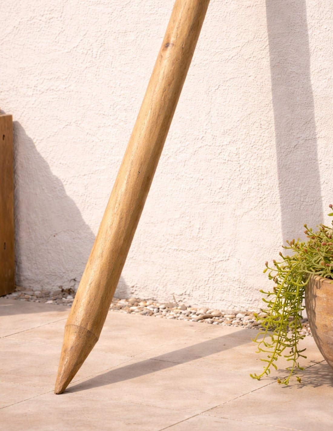 Jardin202 - Palo de Madera Tratada con Punta para Sombrilla de Brezo o Esparto | Poste Exterior Parasol | Largo 2.5m x Diametro 9.5cm