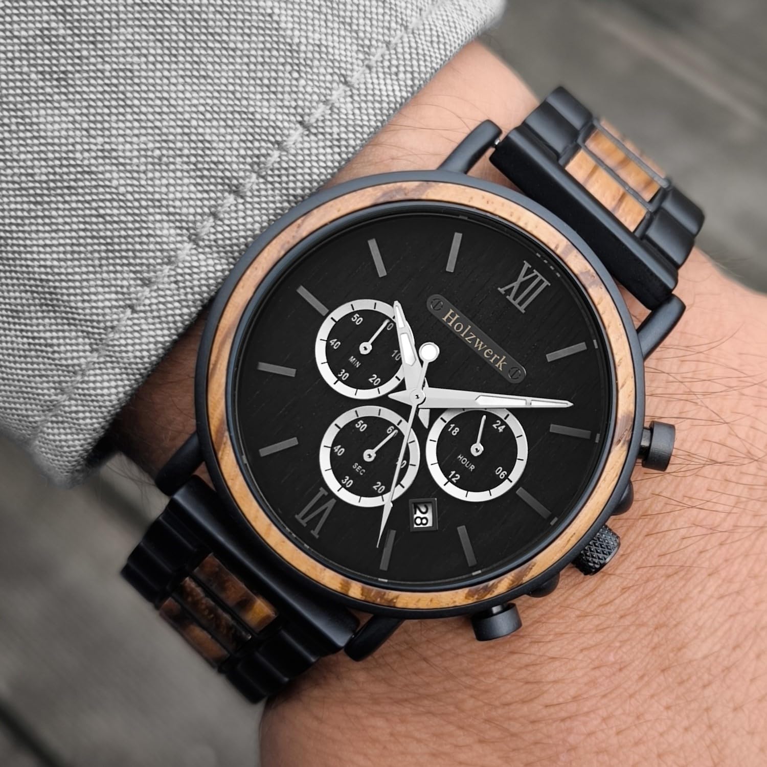 Holzwerk Germany Handgefertigte Designer Herren Uhr Öko Natur Holz Uhr Chronograph Armband Analog Holzuhr Quarz Braun Schwarz Grau Römische Ziffern Datum Holz