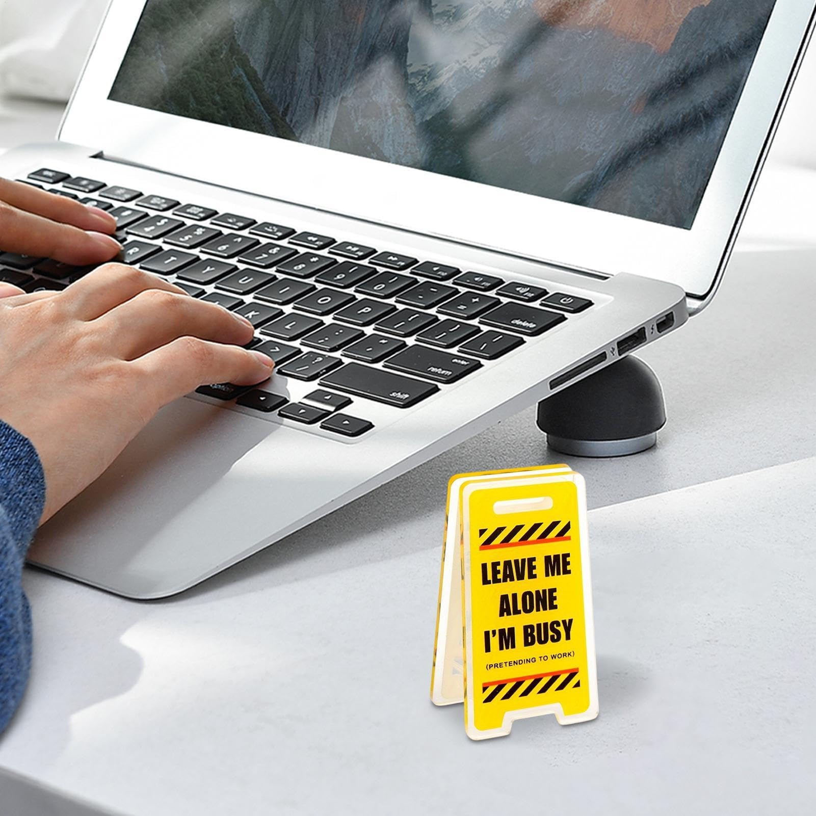 Cartello Da Scrivania 'Leave Me Alone' – Porta Appunti Umoristico In Acrilico, 6x3 Cm, Per Ufficio O Regalo