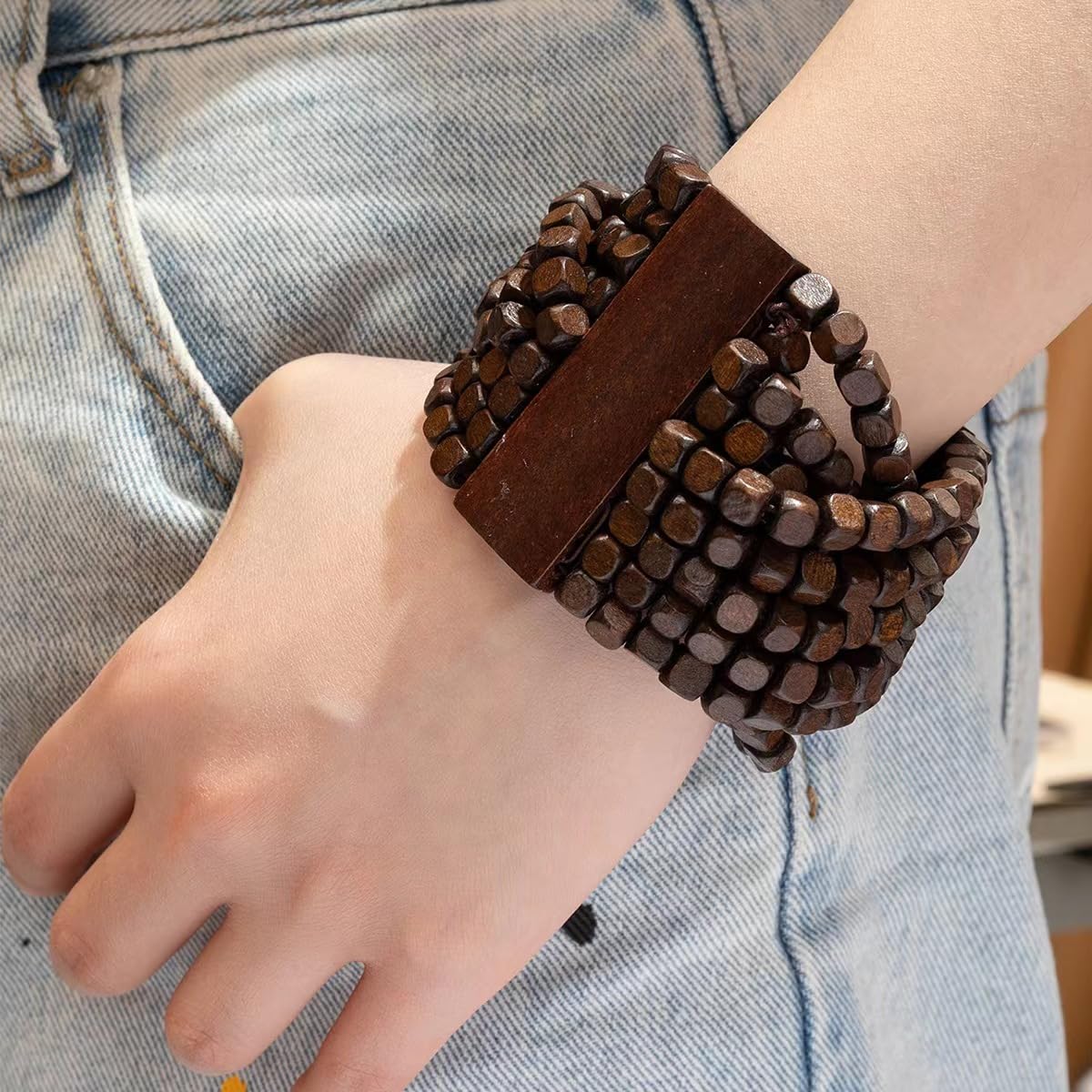 Bracciale Rigido Fatto a Mano con Perline di Legno Naturale, Bracciale Rigido Intrecciato con Motivi Geometrici Spessi per Donna, Gioielli Boho Estivi da Spiaggia.