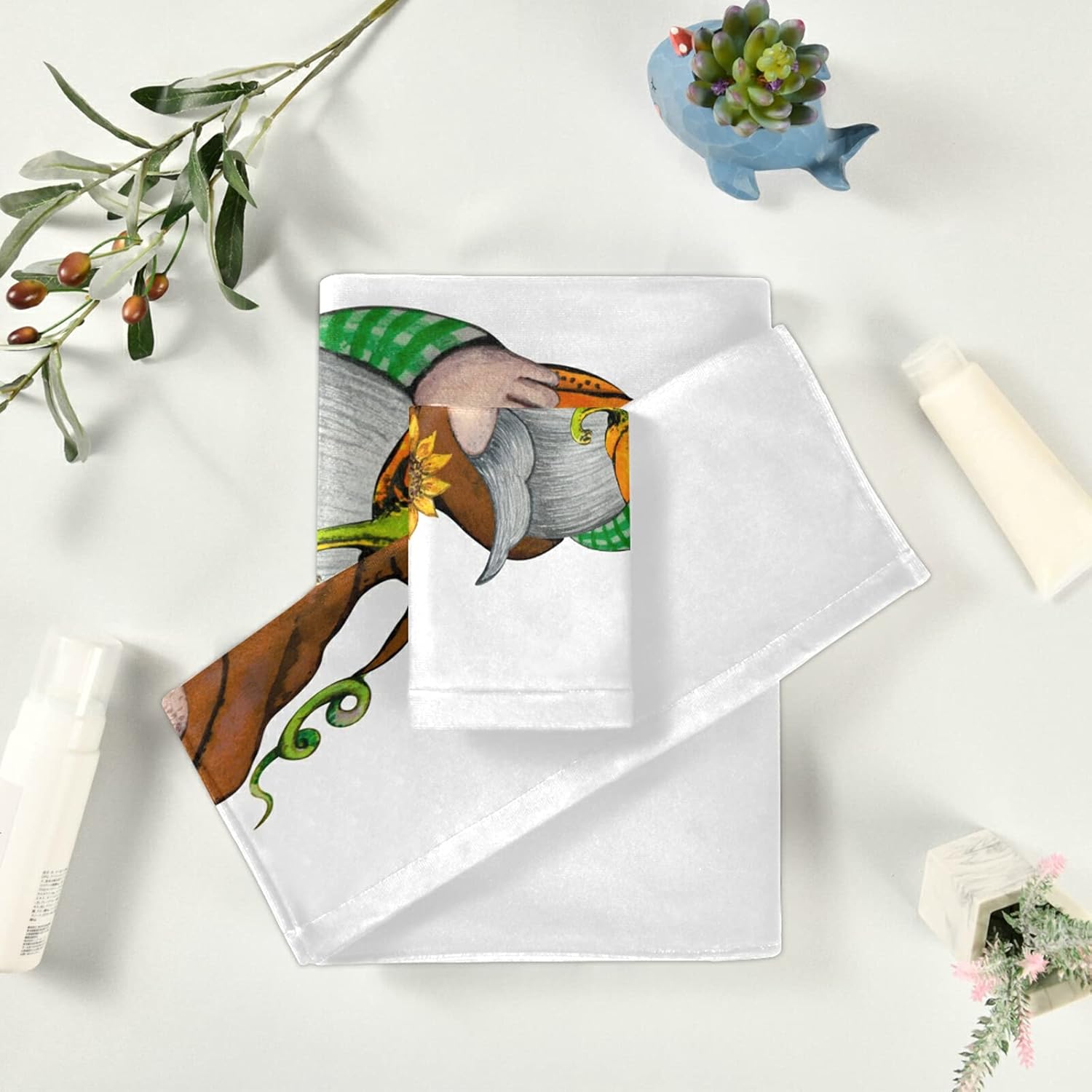 ALAZA Brown Fall Gnome with Pumpkins Bath Towel Set Luxury Decorative Set of 3, 1 Bath Towel 1 Hand Towel 1 Washcloth Soft Multipurpose for for Bathroom Hotel Gym Yoga Spa