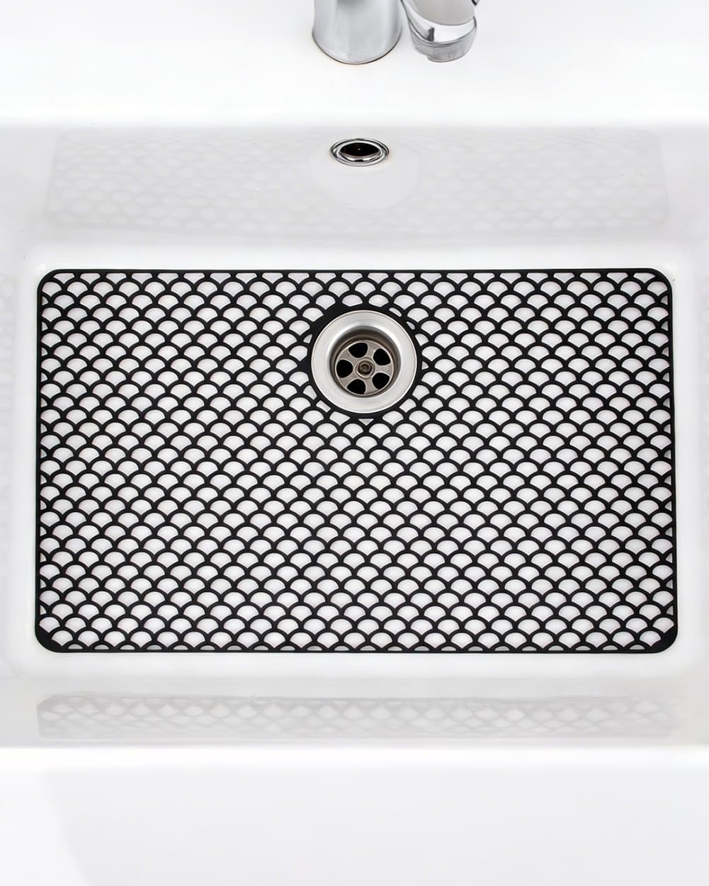 Kitchen Sink Mat 28.3 x 15.2in Silicone Sink Mat Non Slip Sink Protector for Farmhouse Kitchen Black B