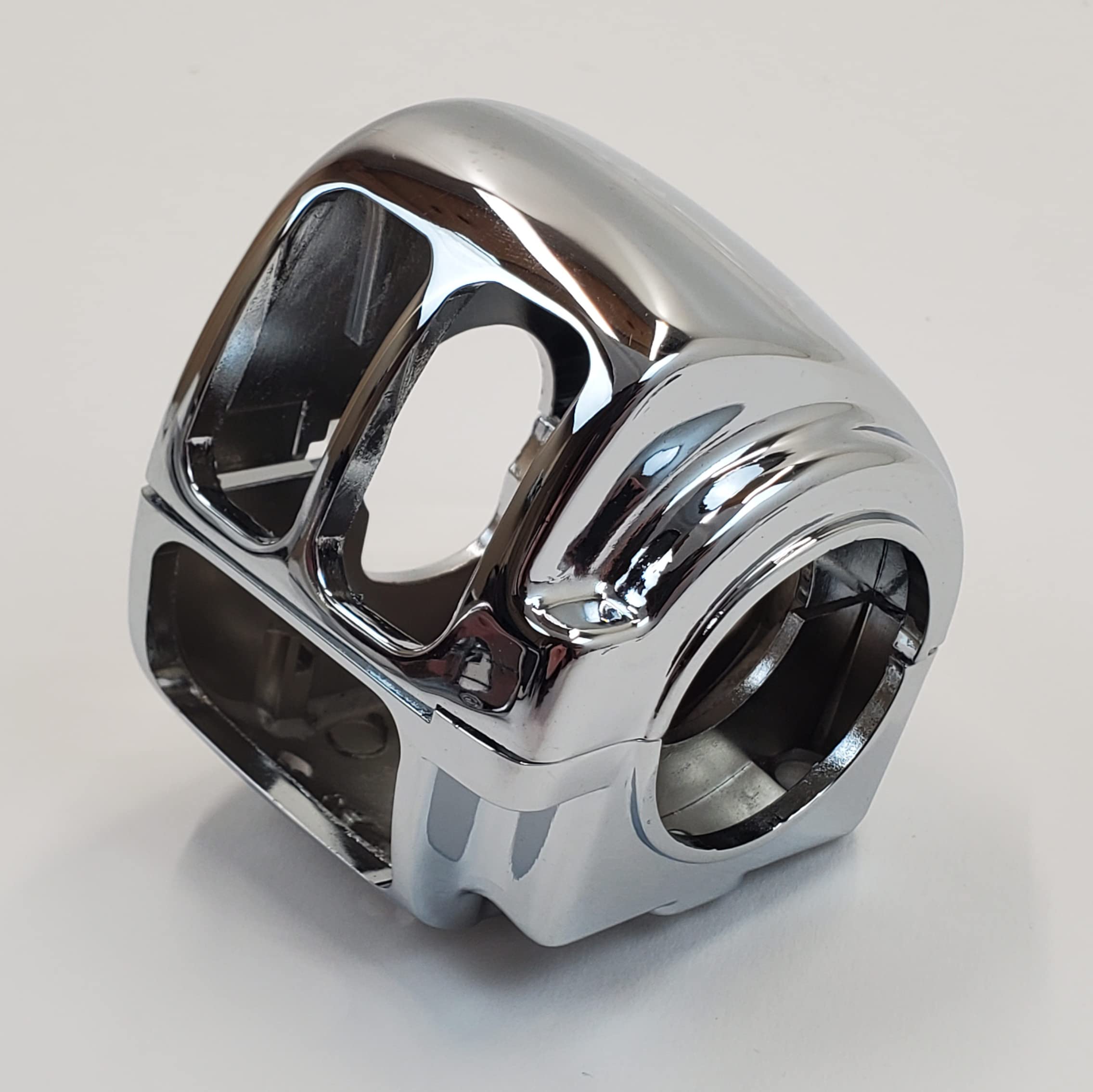 Amazon.co.jp: クロムメッキスイッチハウジングカバー 取り付け金具