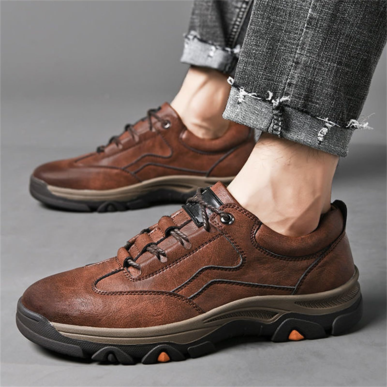 Hommes Printemps et Automne Hiver Respirant Business Cuir Souple Décontracté Tendance Tout Style Britannique Décontracté Chaussures en Cuir Décontractées Chaussures de Costume Traditionnel