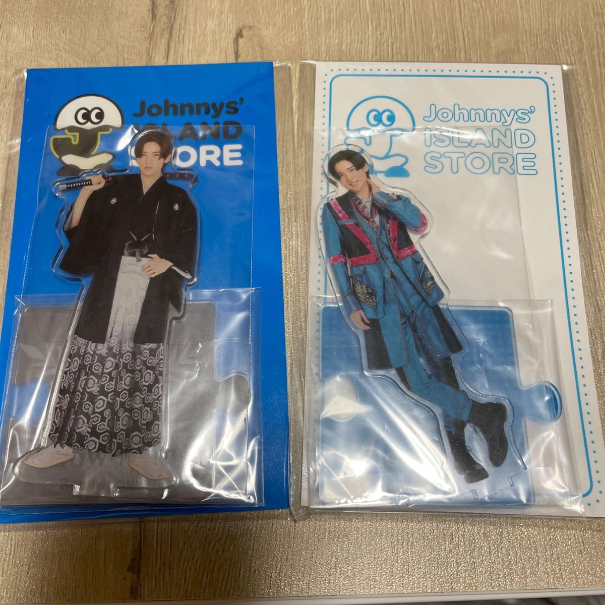 Amazon.co.jp: 目黒蓮 アクリルスタンド Snow Man ISLAND Johnnys  