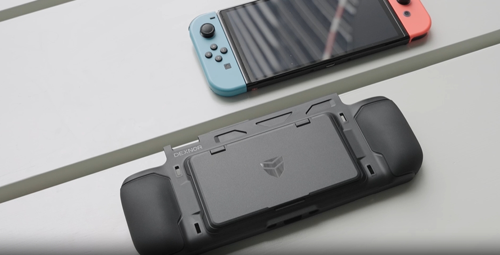 Amazon.com: Dexnor Shockproof Case for Nintendo Switch OLED Model