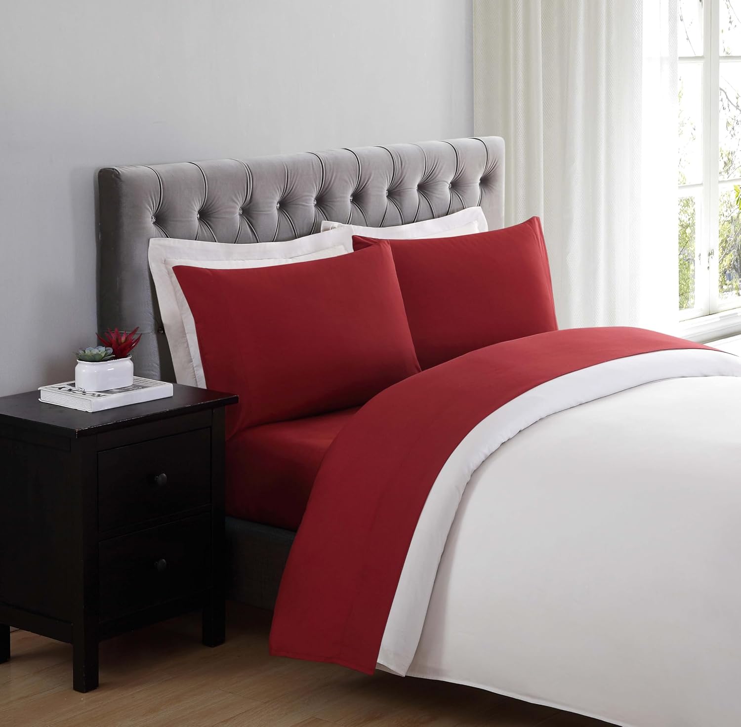 TRULY SOFT Everyday Sheet Set Red Polyester 4-Piece King Sheet Set, Solid Color Themed, Adult Bedding, Oeko-TEX Certified