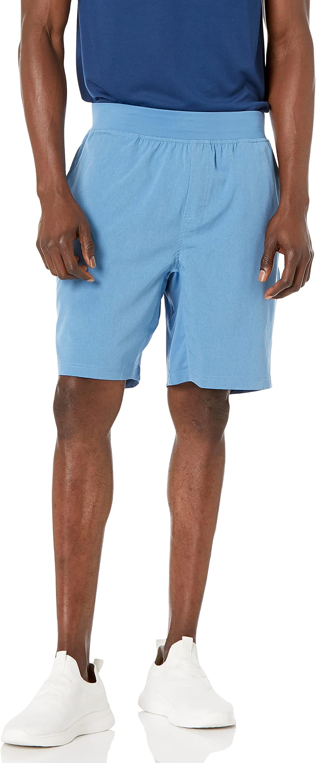 Amazon Essentials Men's 9" Stretch Woven Training Shorts