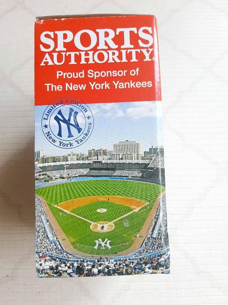 デレク ジーター ボブルヘッドフィギュア