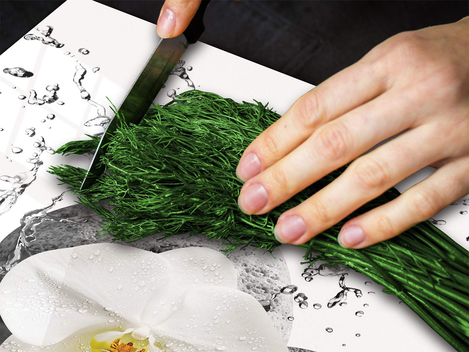 Tempered Glass Chopping Board - Image 3