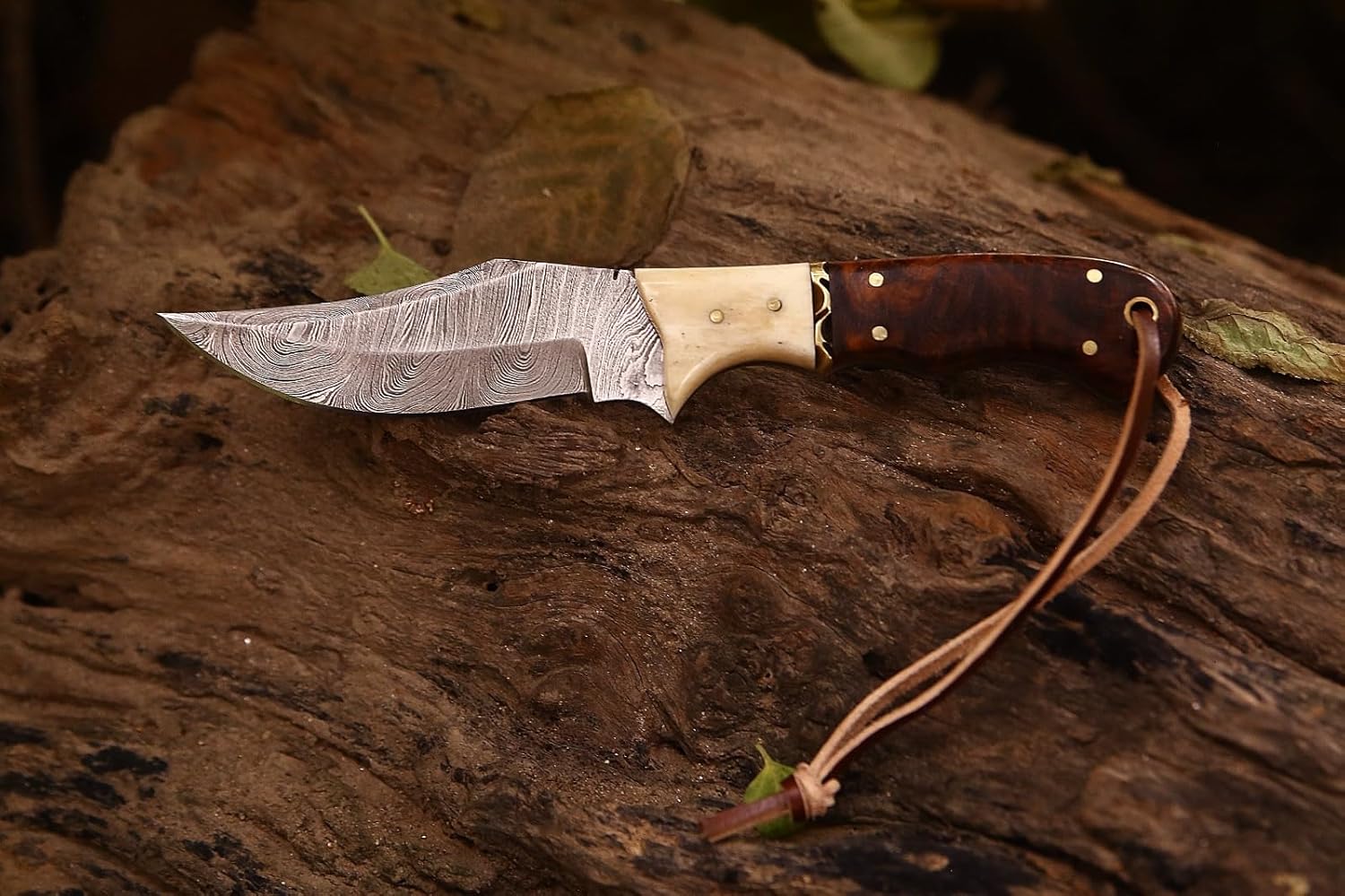 Handmade 8.25" Damascus Steel Hunting Knife – Bone & Rosewood Handle, Full Tang, Fixed Blade, Leather Sheath.Razor Sharp Blade.Bushcraft Outdoor Camping,Survival.