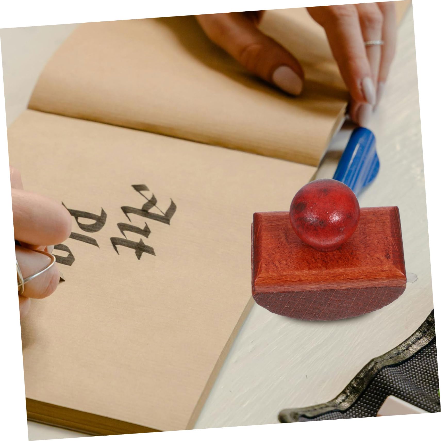Lurrose Wooden Rocker Ink Blotter Wooden Blotting Pen Wood Ink Blotter Rocker for Quick Drying Calligraphy and Writing Art and Office Use - Image 3