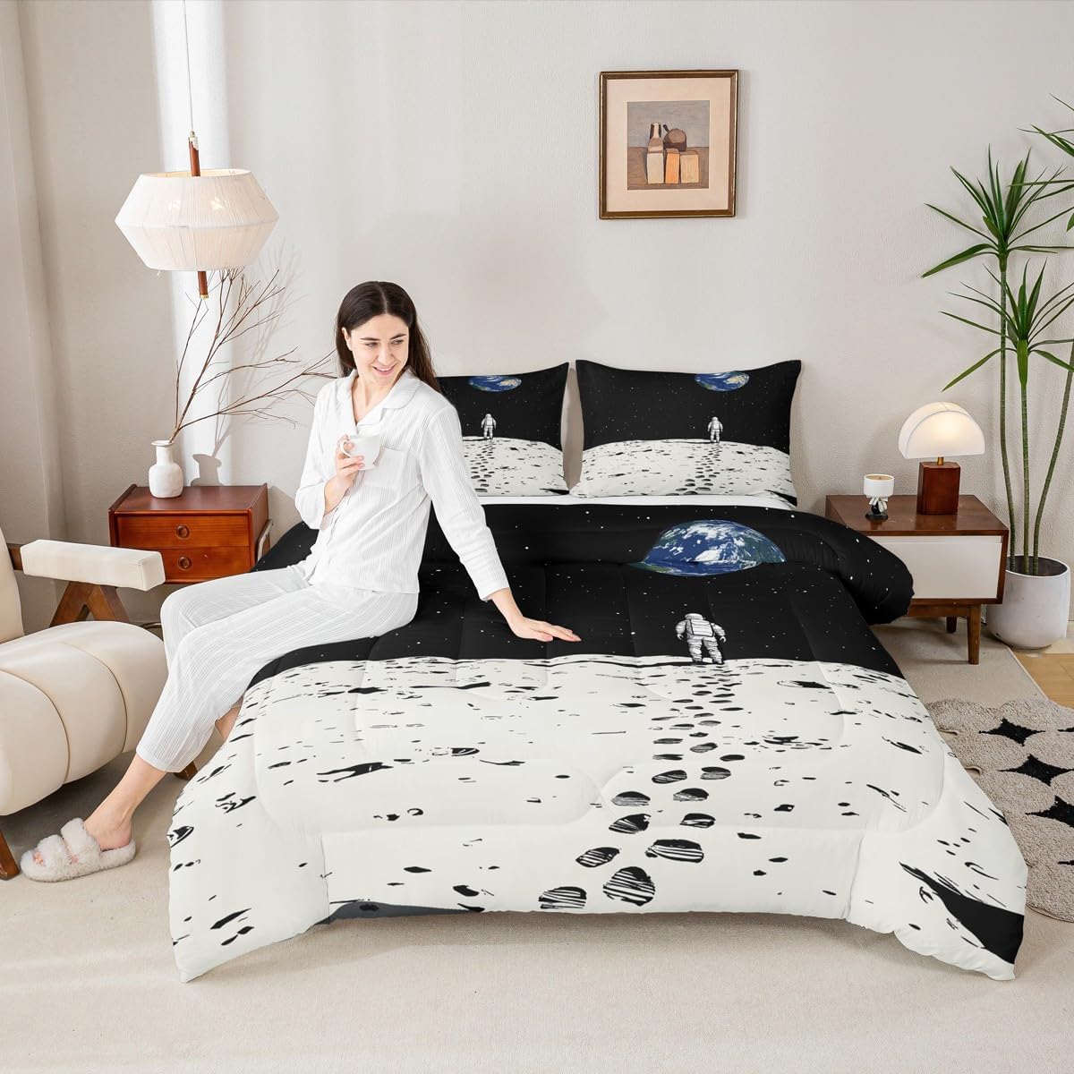 Galaxy Comforter Set Queen for Boys Girls Universe Outer Space Theme Bedding for Teens Kids The Earth Planet Astronaut Print Bedding Comforter Sets Astronomy Solar System Duvet Insert Black and White