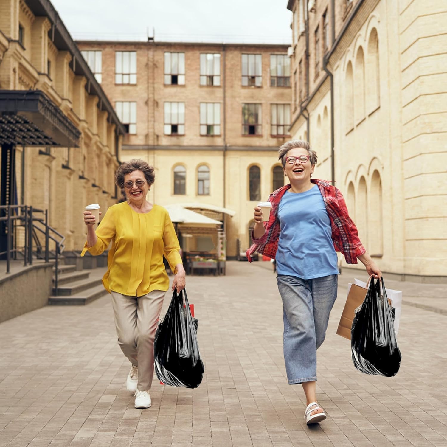 400 Count Black Plastic Bags with Handles Large T Shirts Grocery Shopping Bags Bulk 25.5" X 15.7", 35 Mic Heavy Duty - Image 3