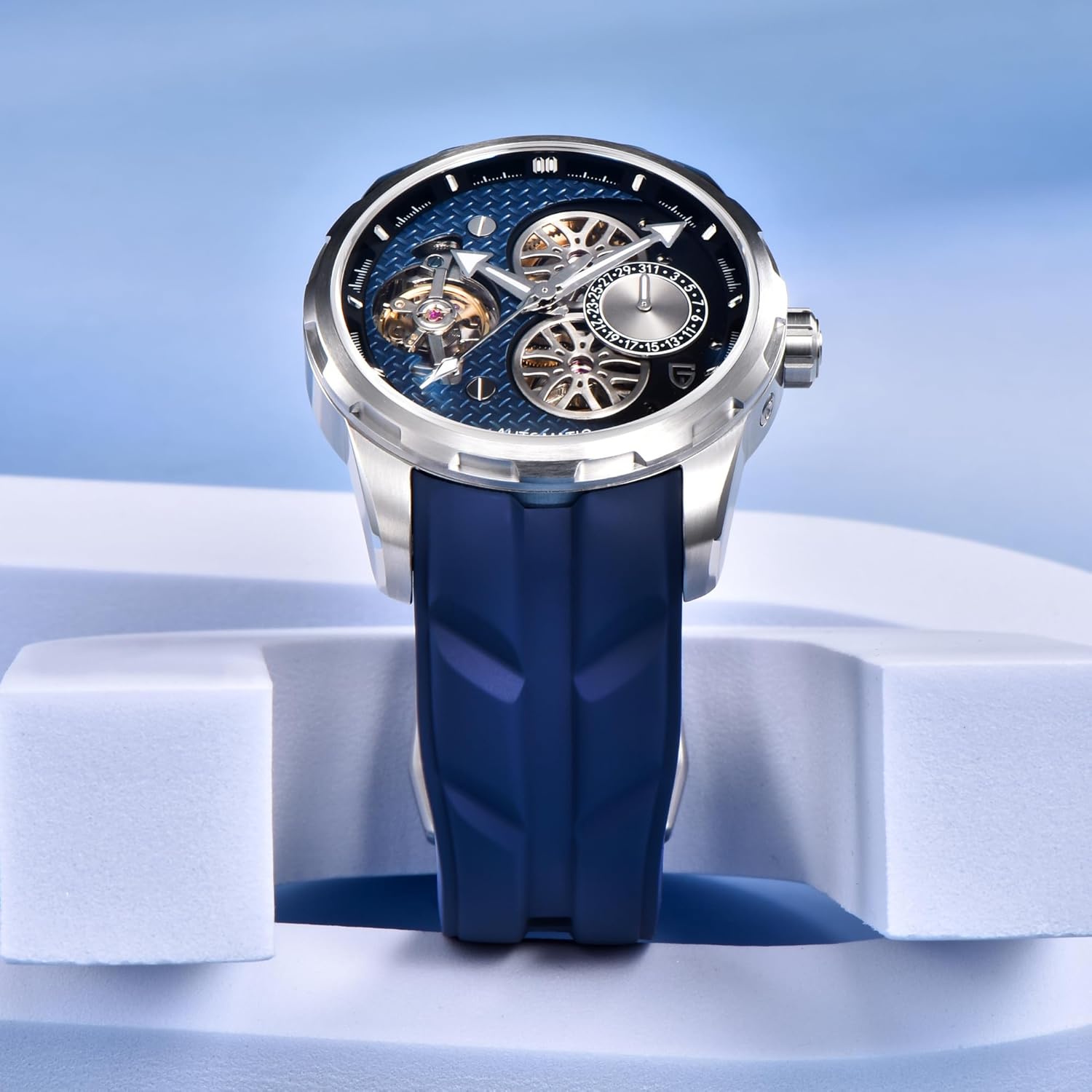 Close-up of Pagani Design PD-YS022 watch dial