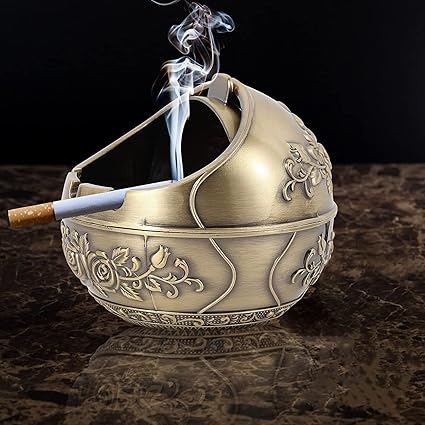 CBEX Vintage Windproof Ashtray with Lid Portable Cigarette Odor Ashtray Holder for Outdoor Indoor Smokers Metal Desktop Smoking Tobacco Ash Tray for Home Office Decoration (60)