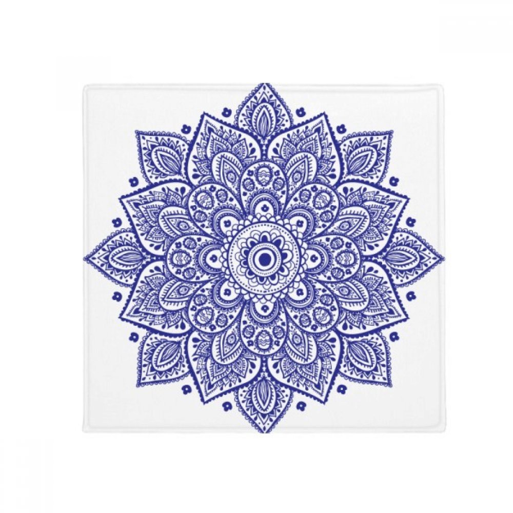 Tapis floral décoratif violet pour une cuisine chaleureuse