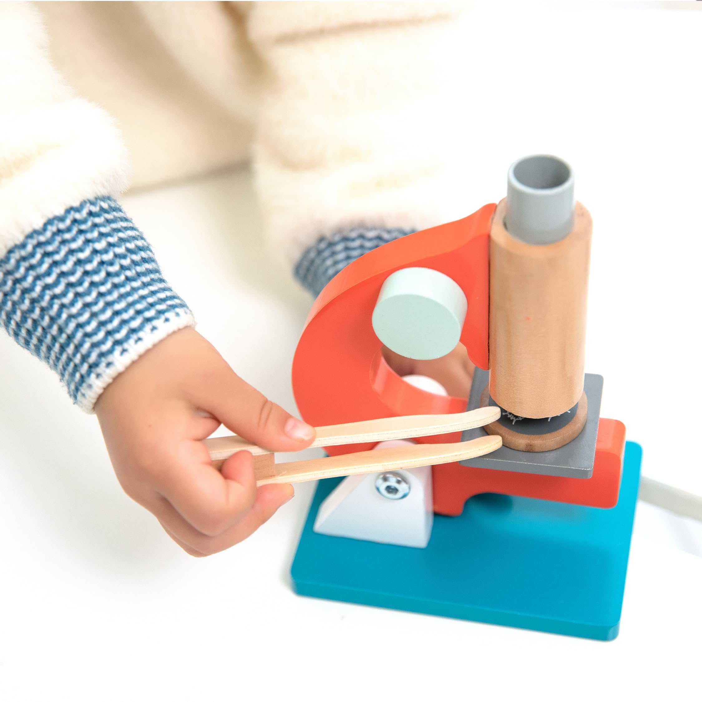 UMU® Juego de mesa de madera para niños con microscopio, tubos de ensayo y mucho más, juguete de médico para juegos de rol, juego de 29 unidades para niñas y niños de 3, 4, 5 años
