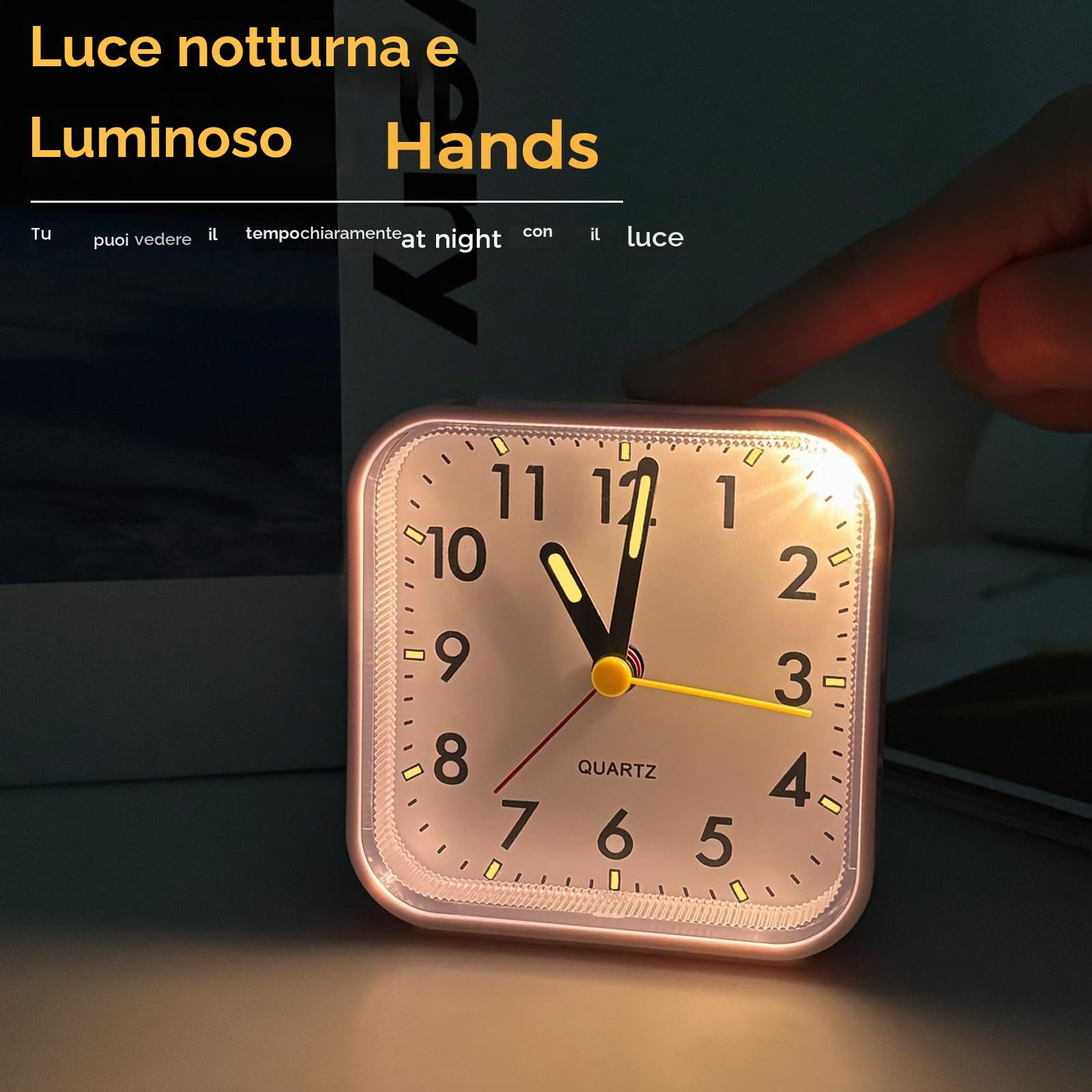 CNMTCCO sveglia da comodino, senza ticchettio, con luce, alimentata a batteria, allarme forte, funzione Snooze, funzionamento silenzioso,adatta a chi ha il sonno profondo. (Rosa)