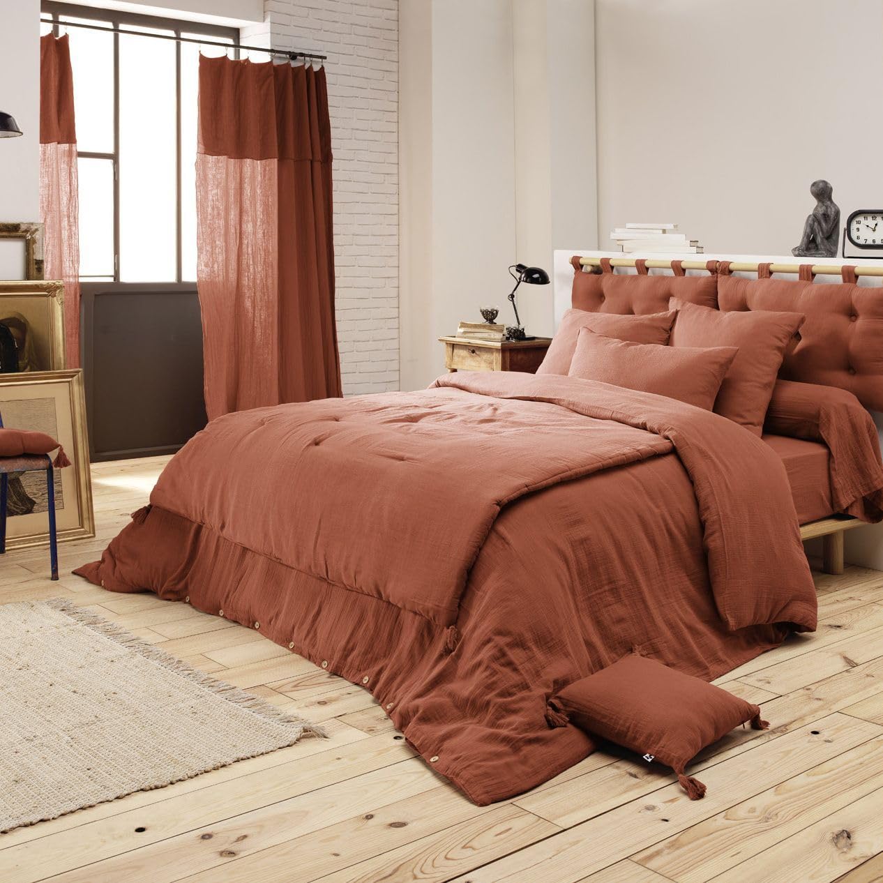 Edredon - Copriletto L'Effetto Farfalla 90 x 200 cm – Runner da letto 100% Garza di Cotone con Finitura Pompon [Copriletti e Copriletti] (Arancione Terracotta)