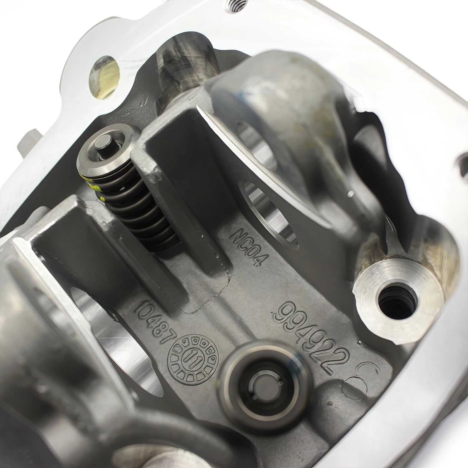 Osłona stojana silnika motocykla Pasuje do LX125 2005 2006 2007 2008 2009 Pasuje do tj. 2010-2013 Pasuje do 82777R Głowica cylindra silnika skutera ochraniacz silnika motocykla