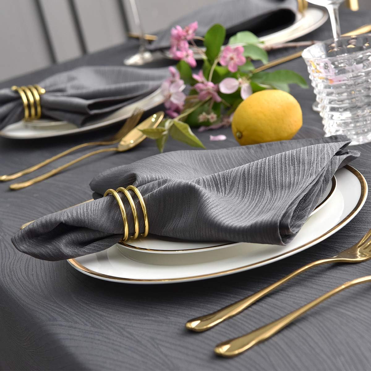 maxmill Jacquard Cloth Napkins 20 x 20 Inch Swirl Pattern 4