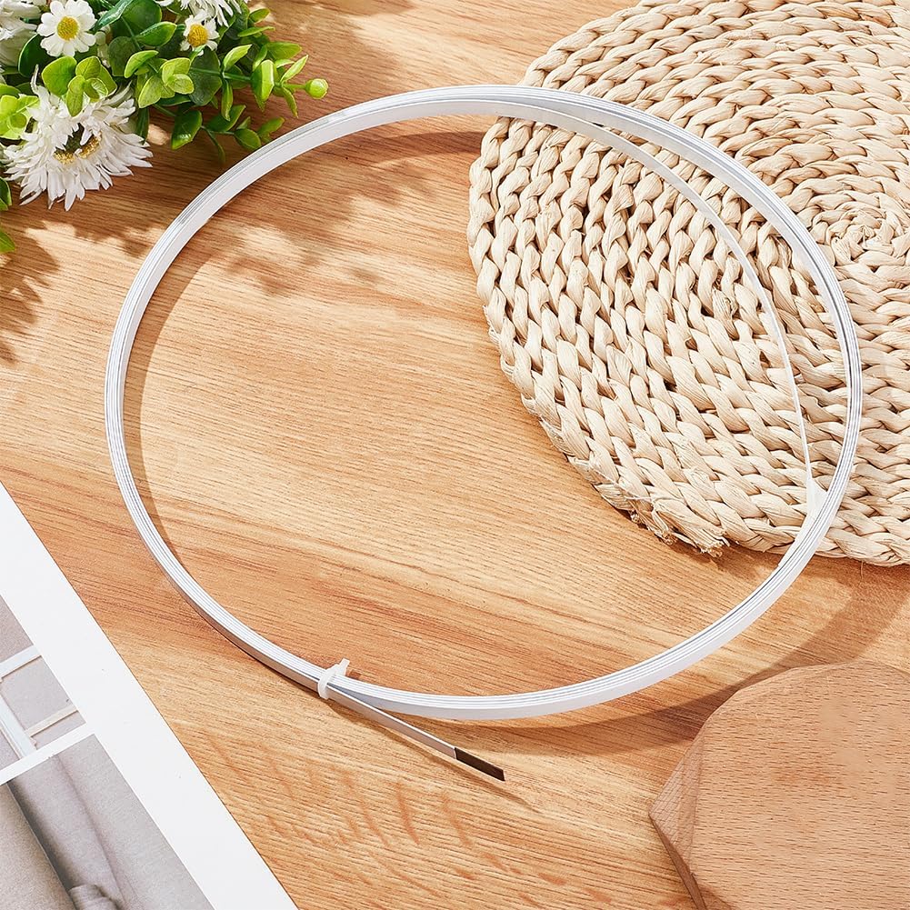 PH PandaHall 5.4 Yards Solid Boning for Sewing, 8x1mm White PVC Covered Steel Boning Corset Boning Metal Stays Boning for Sewing Corset Crafts Wedding Dress Nursing Caps Bridal Gowns Making