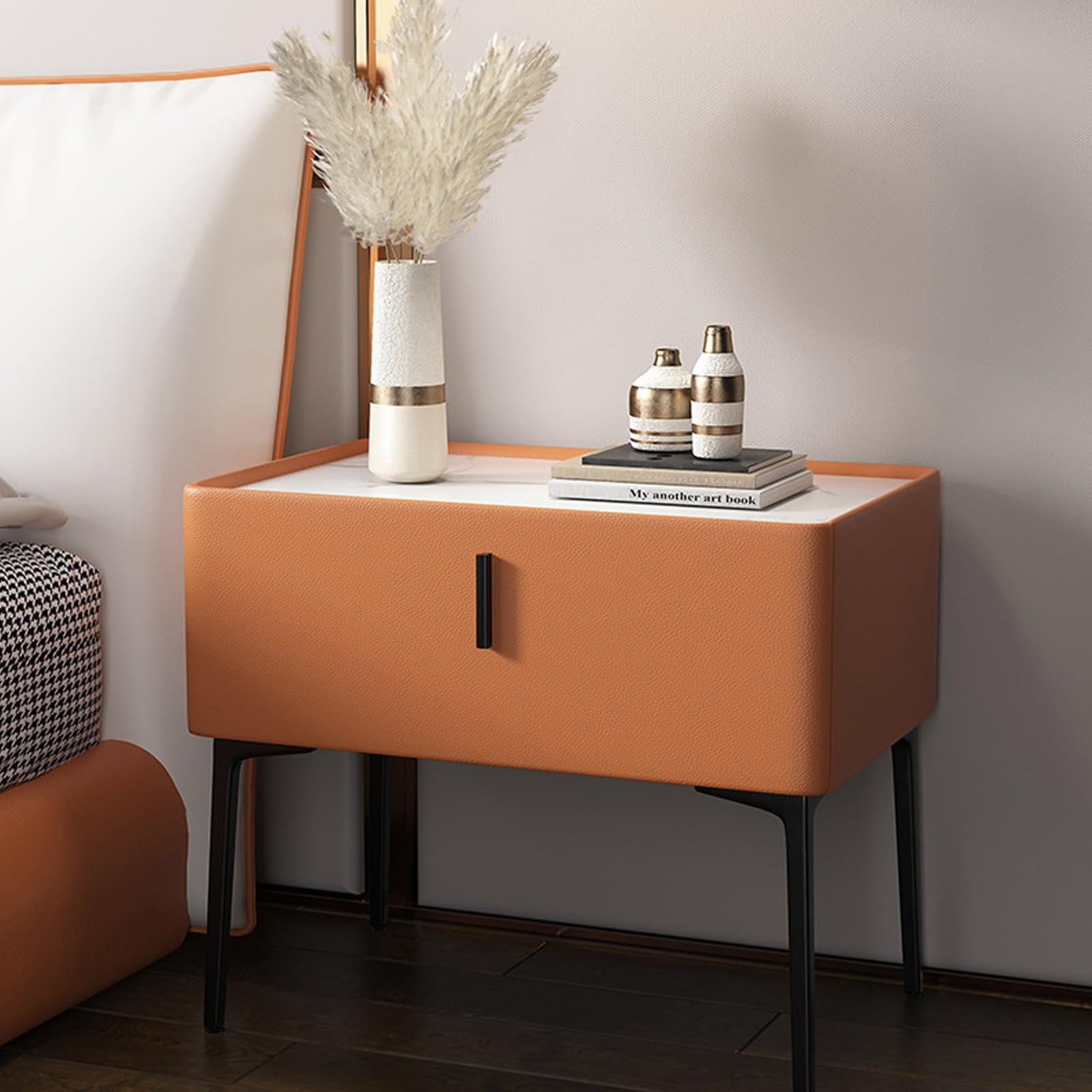 Table de chevet Rocktop Slab en cuir orange pour sublimer votre coin lecture