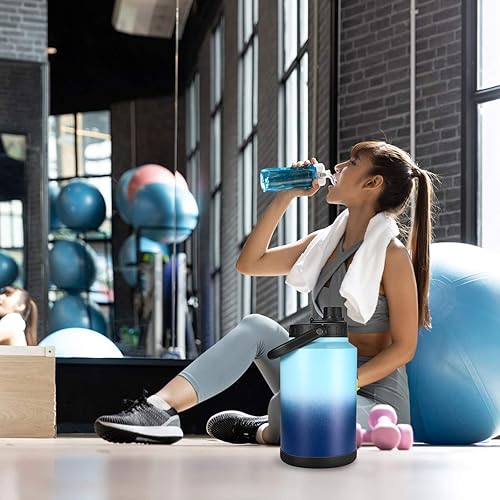 Miniatura 6 de Sursip Jarra de agua aislada de 1 galón con pajilla, botella de agua deportiva grande de acero inoxidable de un galón para viajes, senderismo,