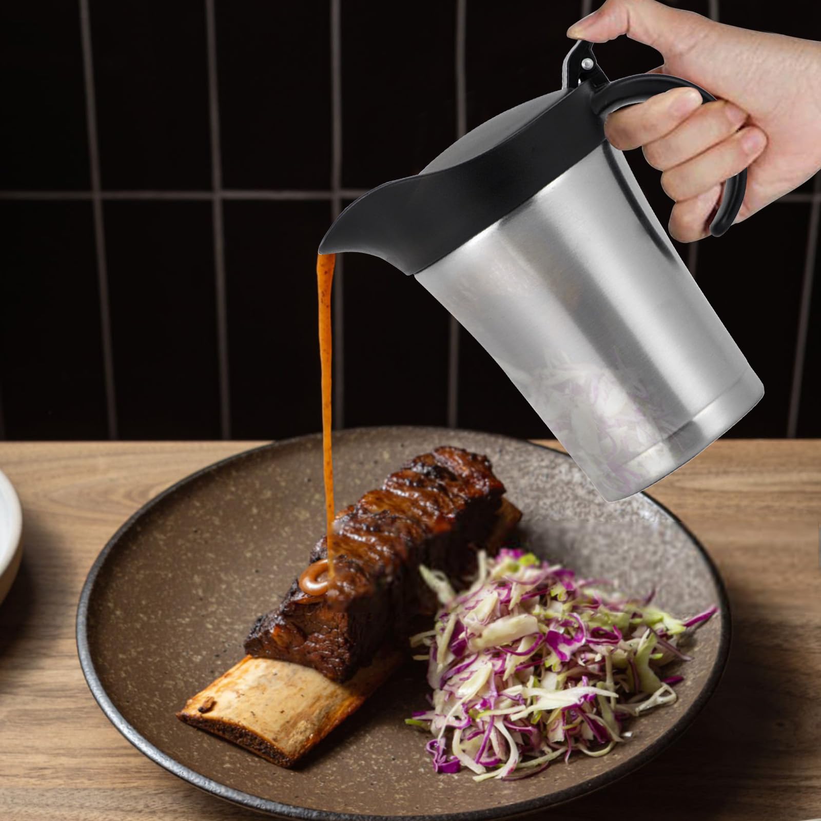 Doppelt isolierte Sauciere aus Edelstahl mit Scharnierdeckel, 750 ml, 2 Stück