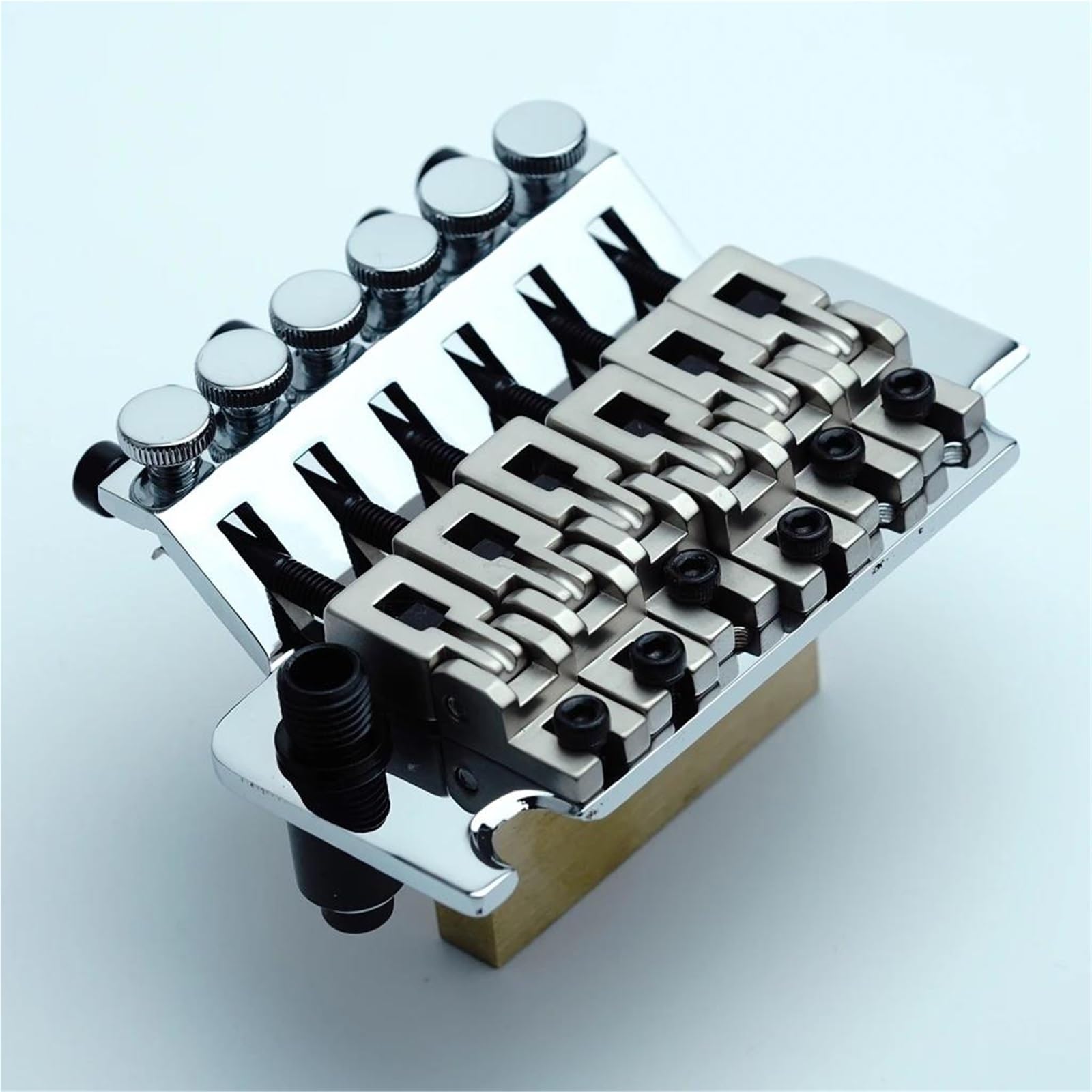 Mostek Gitarowy Podwójna Podstawa Mosiężna Tremol 6 Strunowa Gitara Elektryczna Podwójny Mostek Blokujący R2 42mm/R3 43mm Nakrętka(Chrome R2)